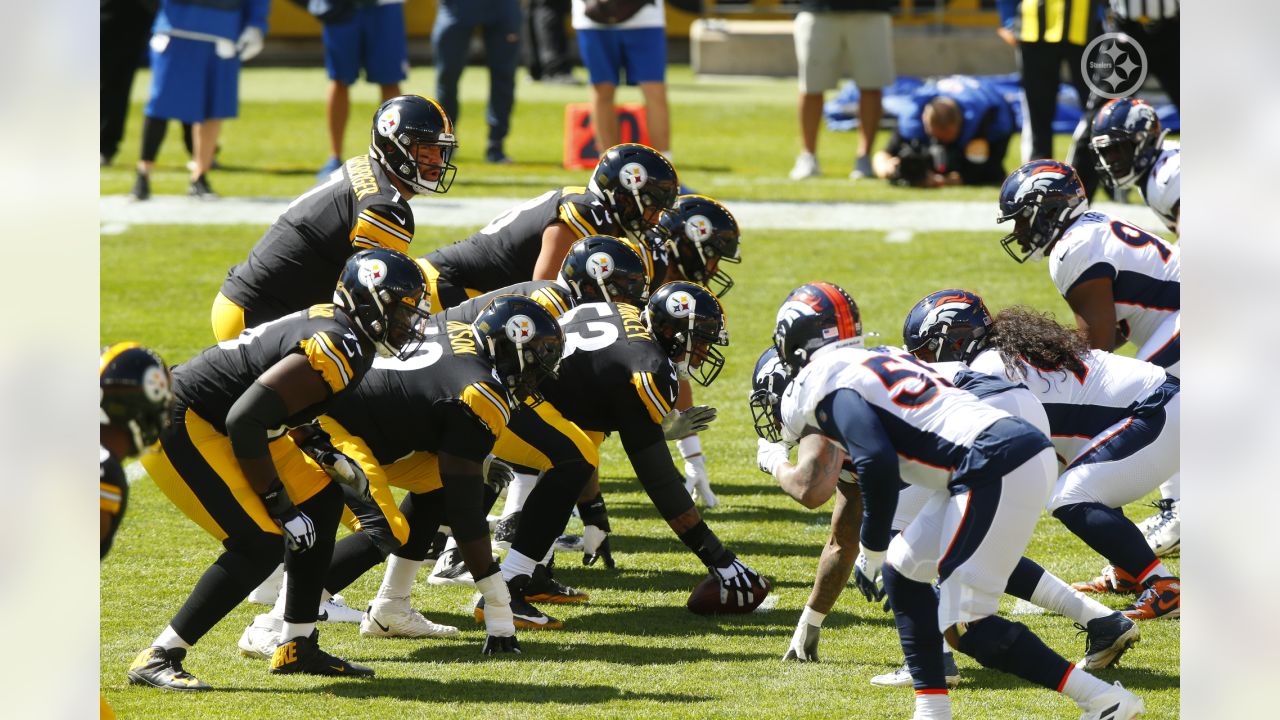 Steelers knock out Lock, hold off Driskel, Broncos 26-21