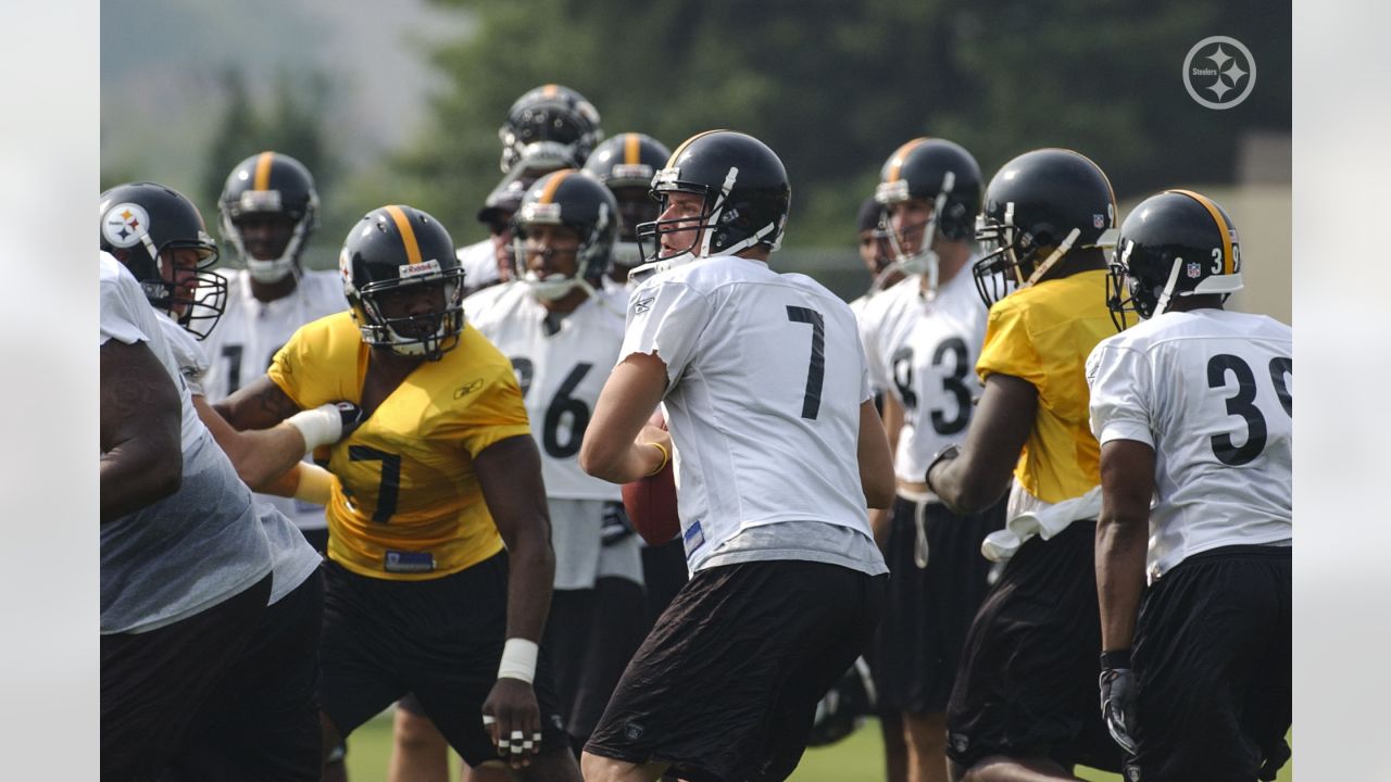 Ex-Steelers running back Rashard Mendenhall takes shot at Ben  Roethlisberger