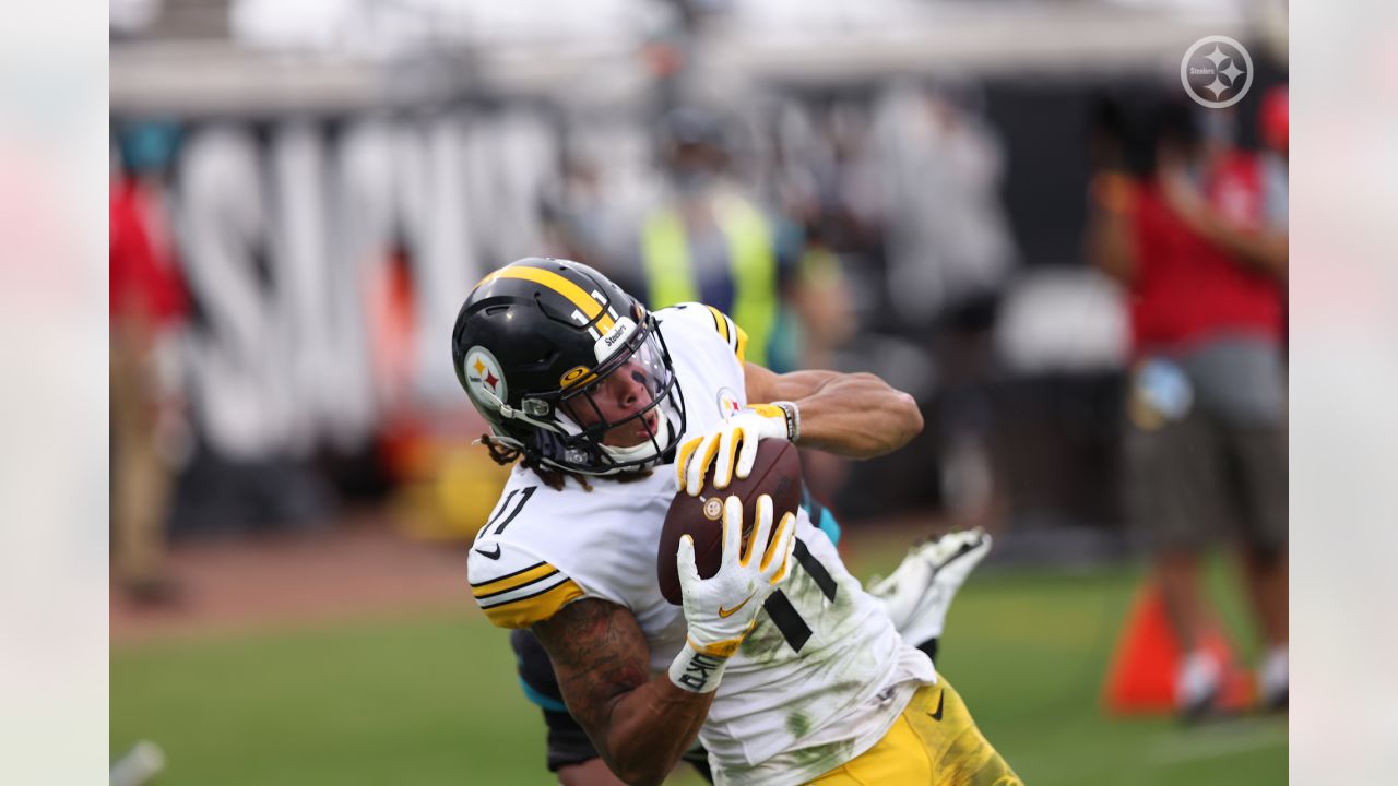 November 22, 2020 - Jacksonville, FL, U.S: Pittsburgh Steelers safety Marcus  Allen (27) during 1st half NFL football game between the Pittsburgh Steelers  and the Jacksonville Jaguars at TIAA Bank Field in