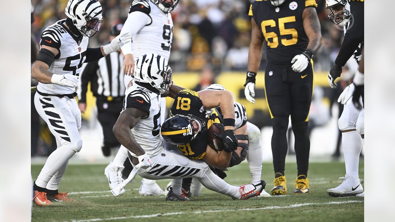 Pittsburgh's Offense Struggles In Second Half In 37-30 Loss To Bengals At  Acrisure Stadium - Steelers Depot