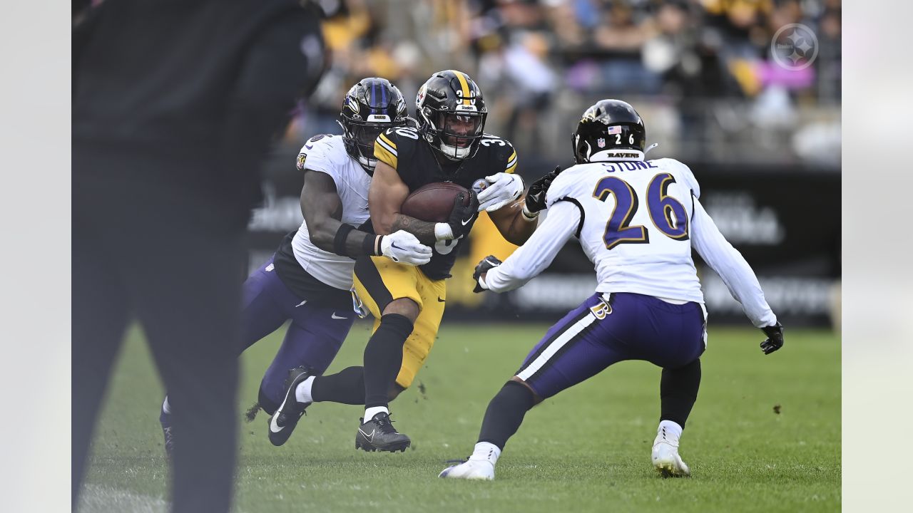 SNF': Steelers stay alive with win over Ravens