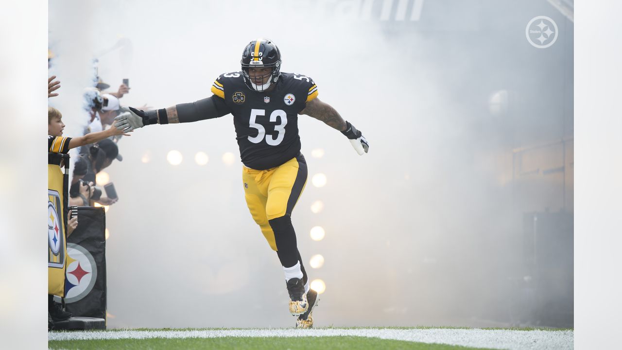 Steelers' Maurkice Pouncey remains undecided on retirement