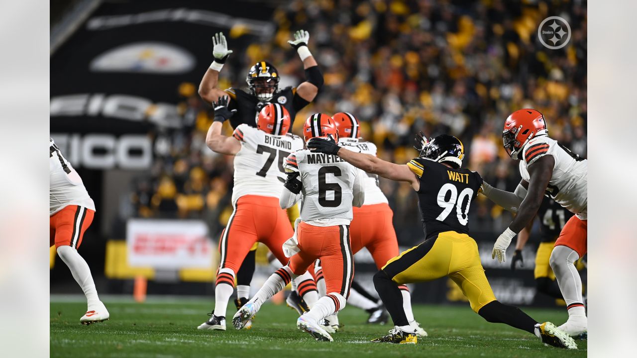 Browns-Steelers ended in a tie, and it was stupid in every