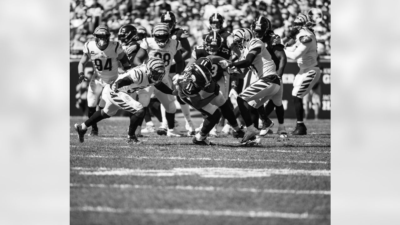 PHOTOS: Monochrome moments - Steelers at Bengals