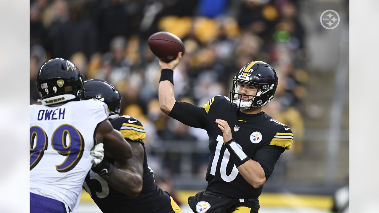 Ravens 19-20 Steelers: Miracle of steel: Missed conversion gives Pittsburgh  vital win over Baltimore