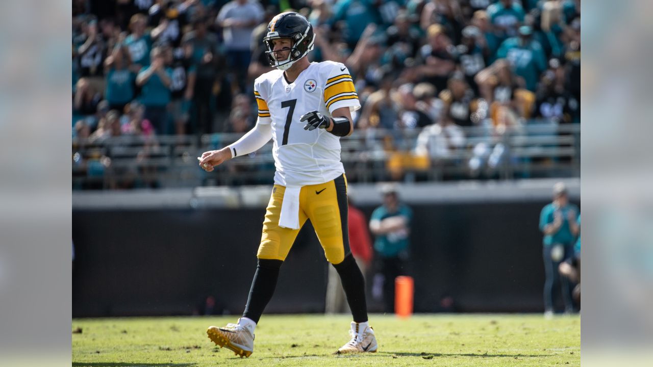 Final Score: Steelers somehow find a way to beat the Jaguars 16-15 - Behind  the Steel Curtain