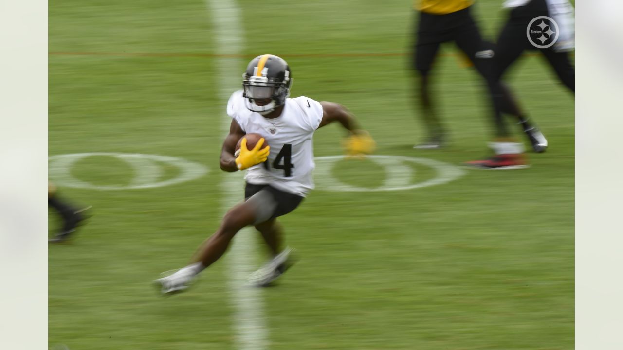 Steelers: Kenny Pickett spits fire ahead of Pittsburgh's MNF matchup vs.  Browns