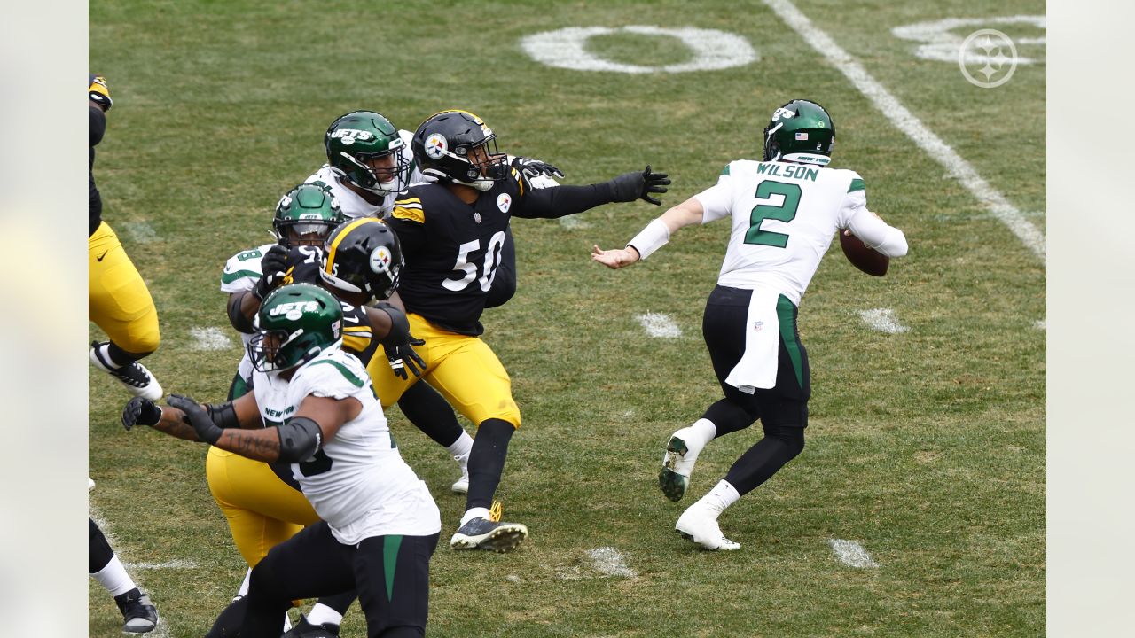 Wilson Rallies Jets Past Pickett, Steelers 24-20 - Bloomberg