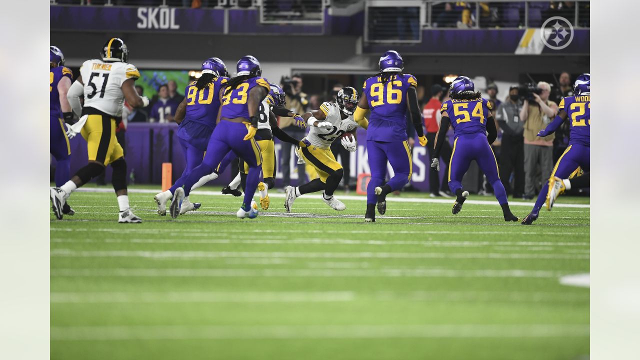 Vikings beat Steelers 36-28, deny last-play pass in end zone – WKRG News 5