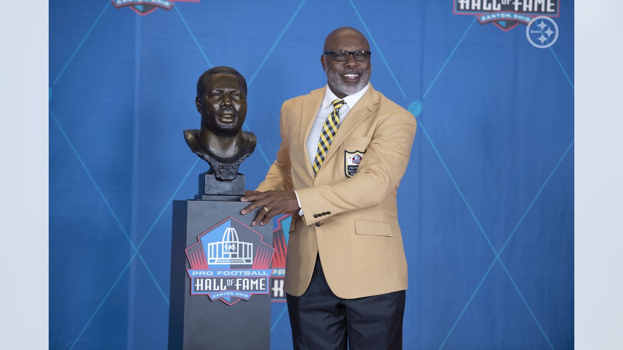 Pro Football Hall of Fame Donnie Shell joins Dedication To Community