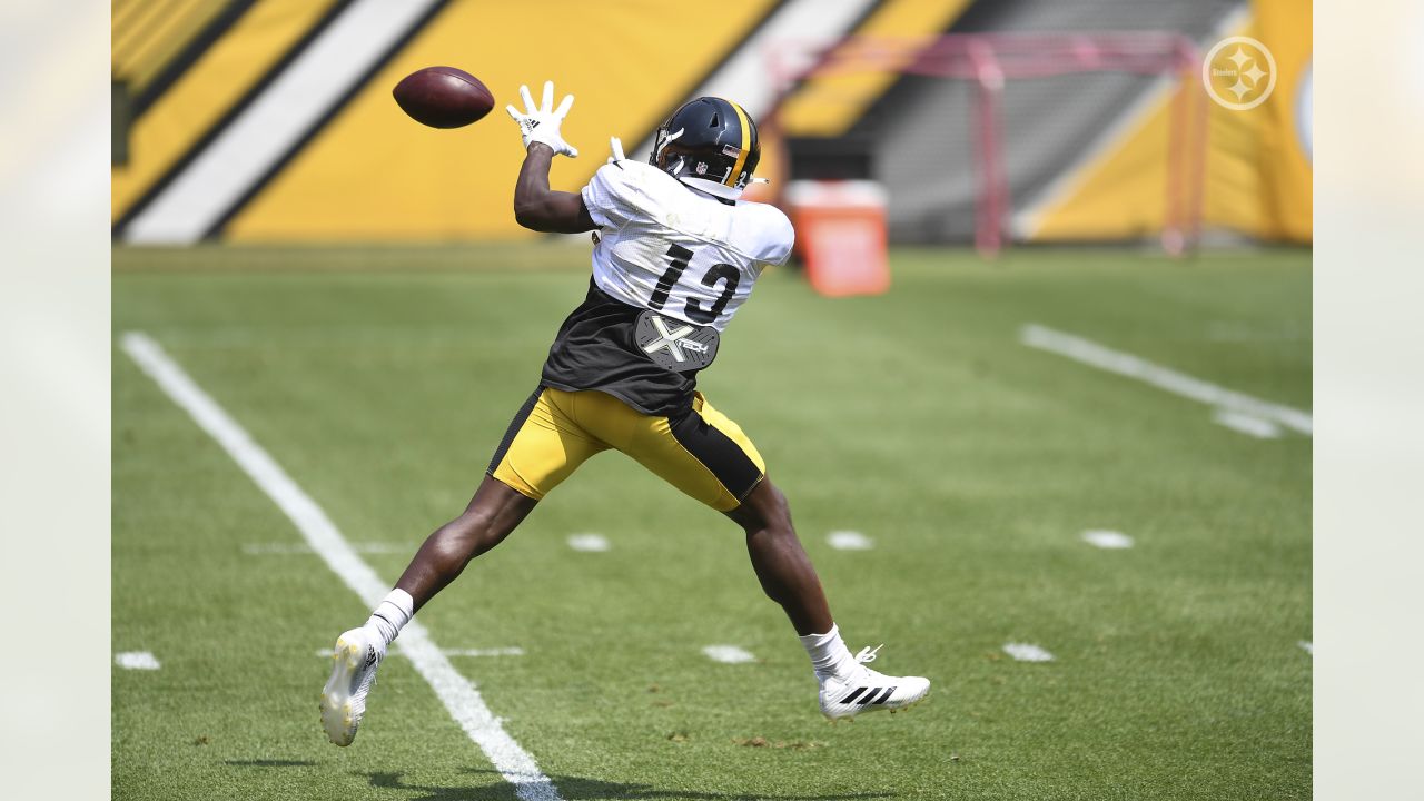 Steelers camp observations: Mike Tomlin looks to 'harden' his players with  a grueling weekend schedule