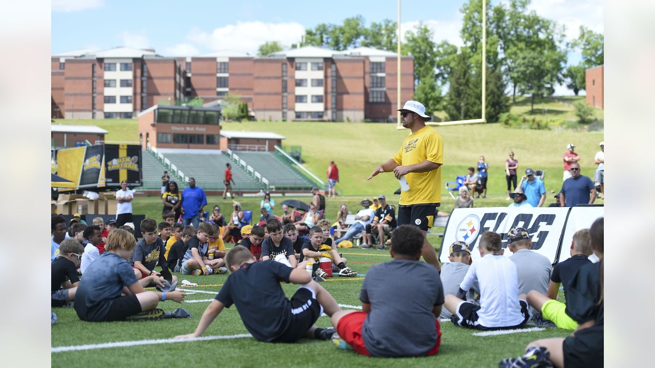 5 WPIAL Grads Turned NFL Players Team Up to Create Youth Football Camp -  Pittsburgh Sports Now