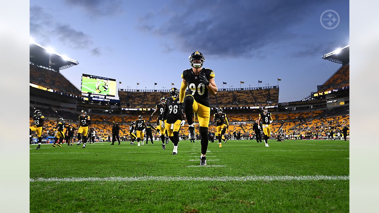 warrenzeiders helped kick off Week 2 of the @steelers season with