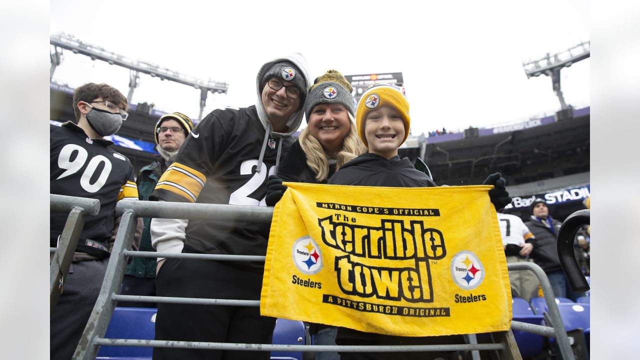 NFL Shop TV Spot, 'Ravens and Steelers Fans' 