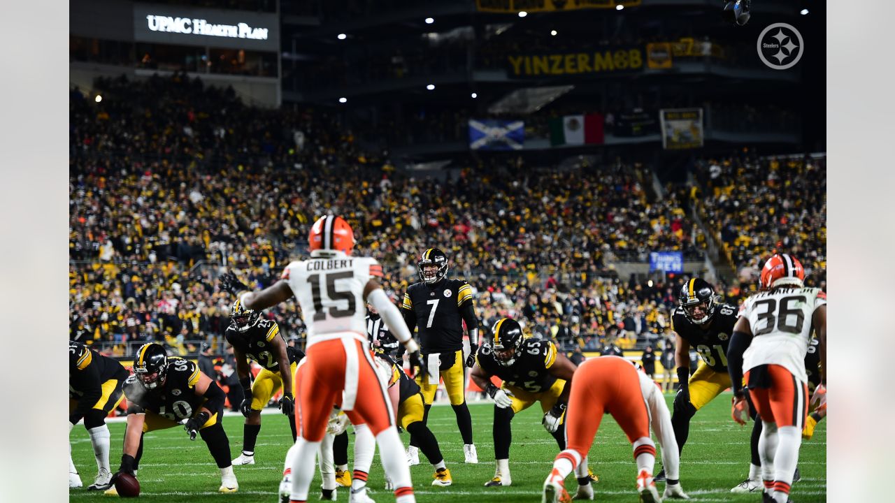 Pittsburgh Steelers forget to recover free kick as Browns grab ball