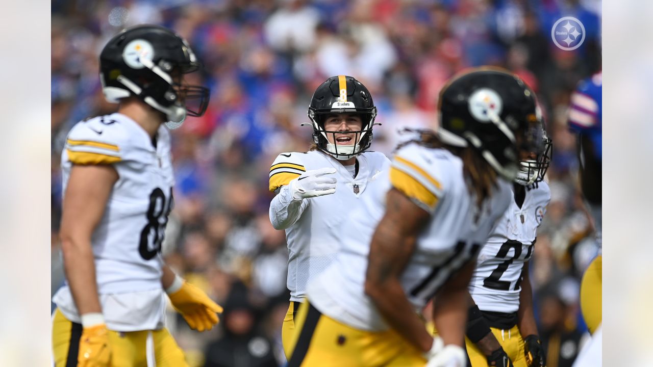 Pickett shows fire, Steelers defense sags in 38-3 loss