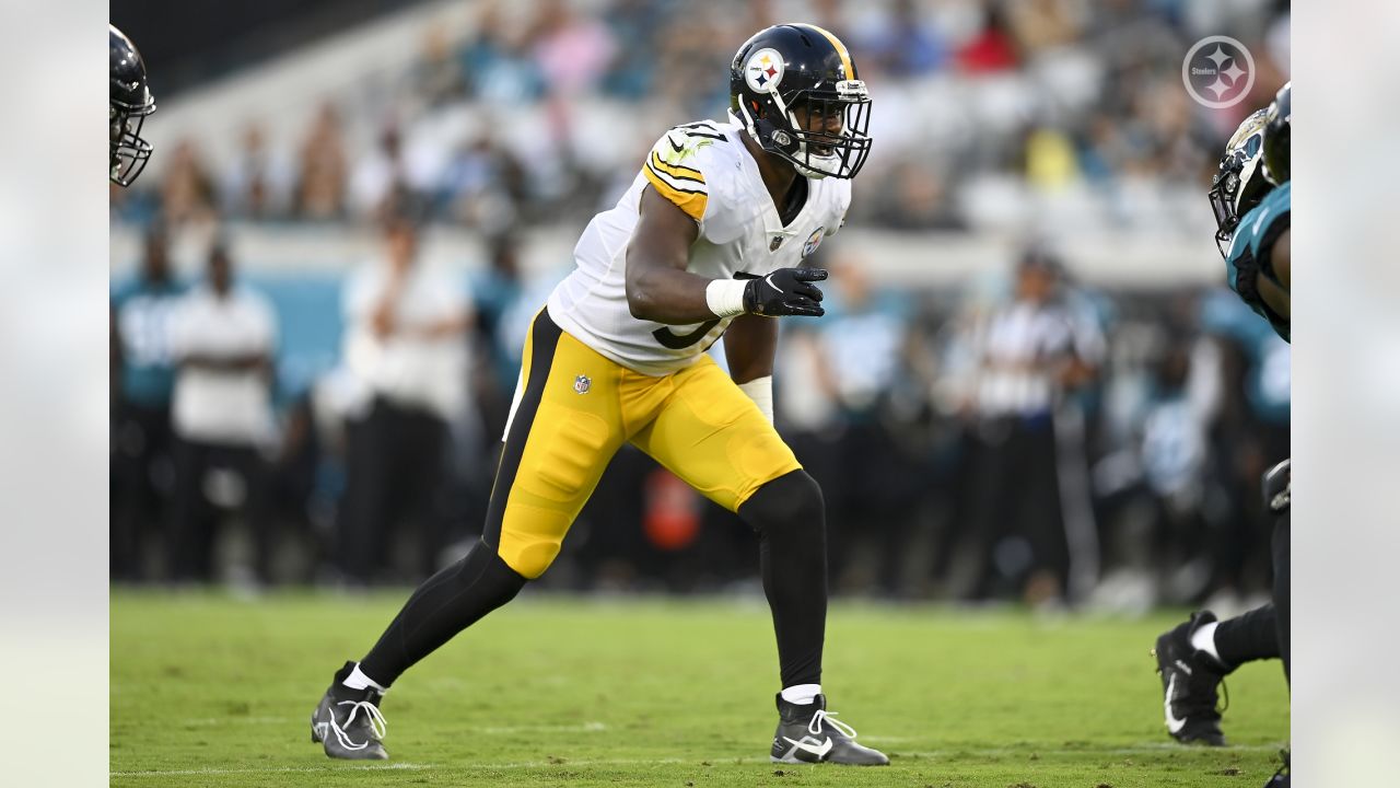 Steelers' Trades for Malik Reed/Jesse Davis Help, But Don't Complete 53-Man  Roster / Need More Moves 