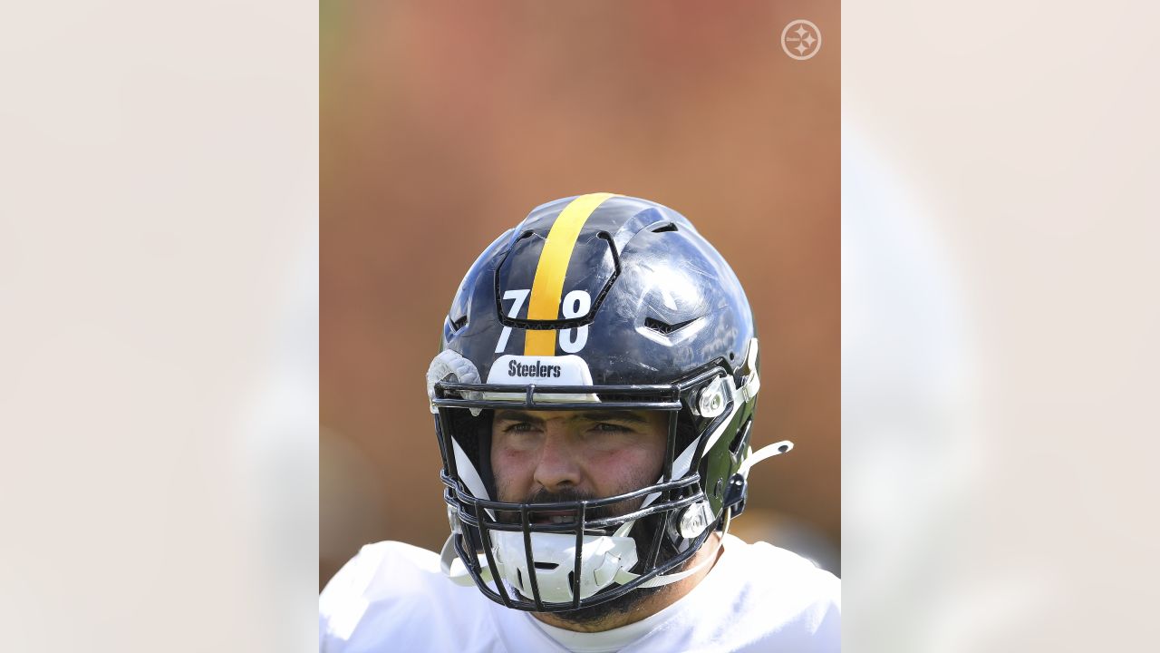 Steelers should try the 'Alejandro Villanueva' experiment with Zach Gentry