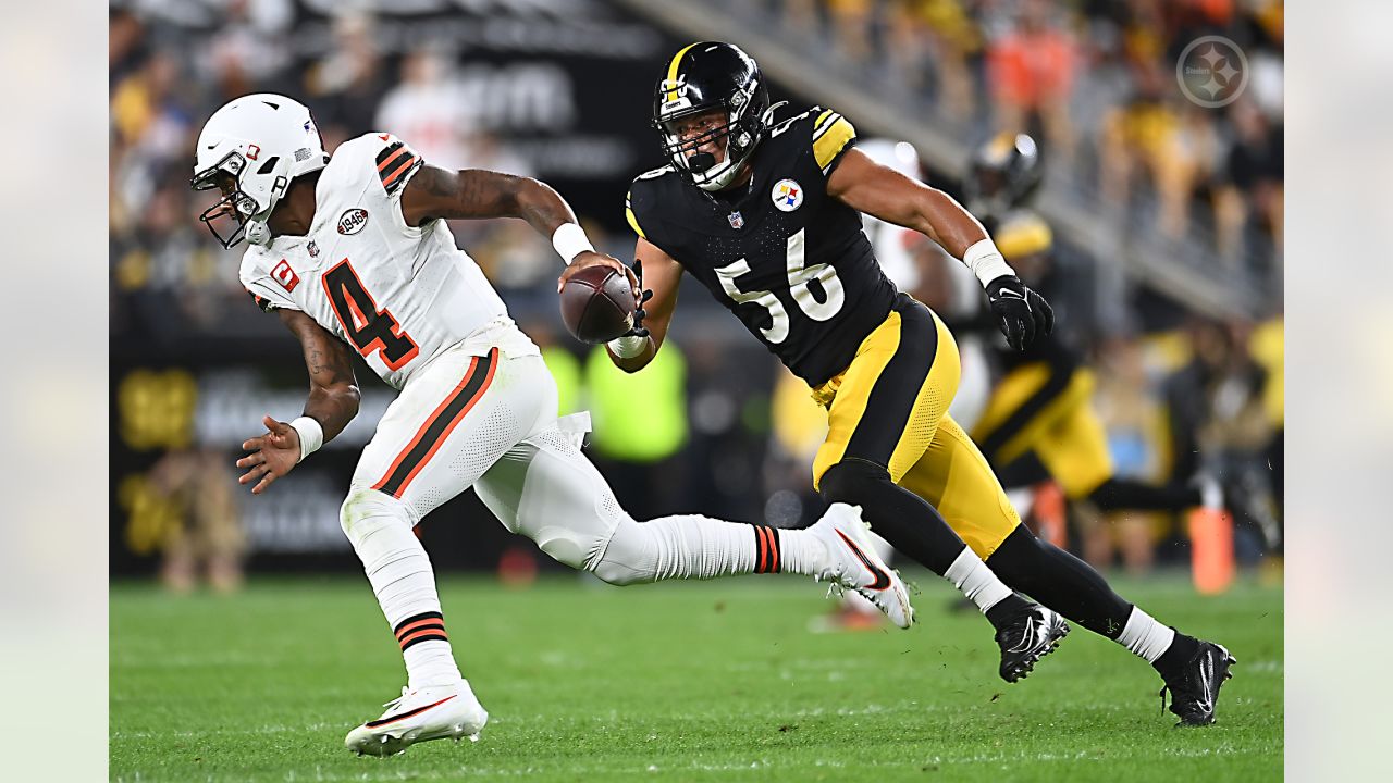 Pittsburgh Steelers guard James Daniels (78) lines up for a play during an  NFL football game against the Cleveland Browns, Thursday, Sept. 22, 2022,  in Cleveland. (AP Photo/Kirk Irwin Stock Photo - Alamy