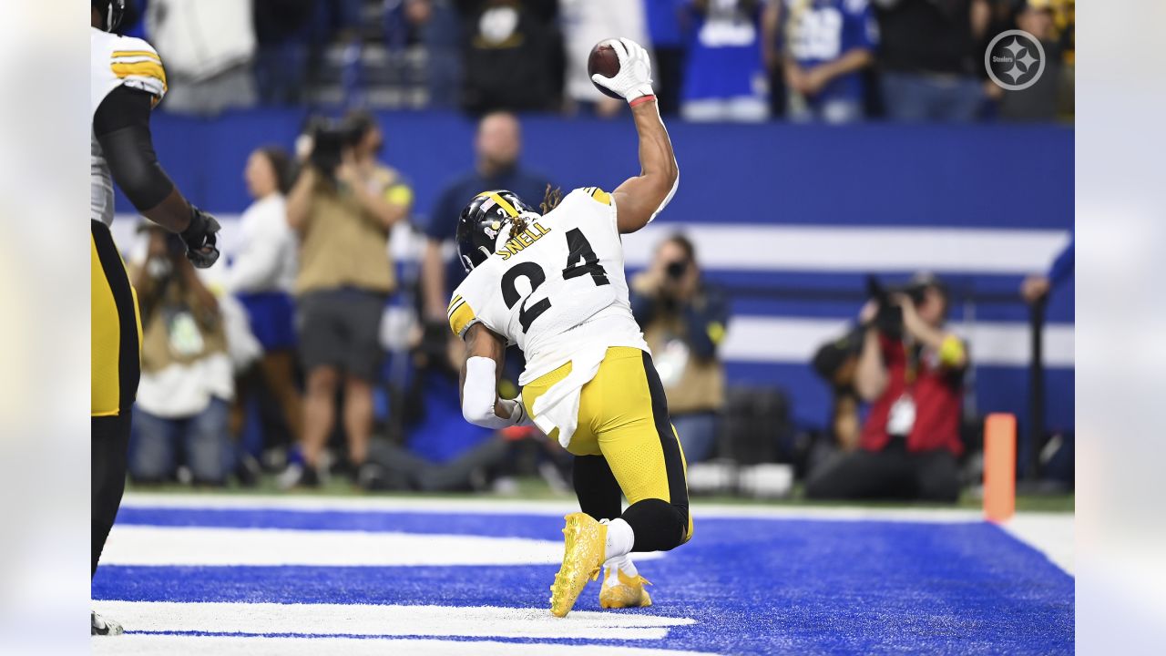 The Steelers ANNIHILATE the Colts 42-14