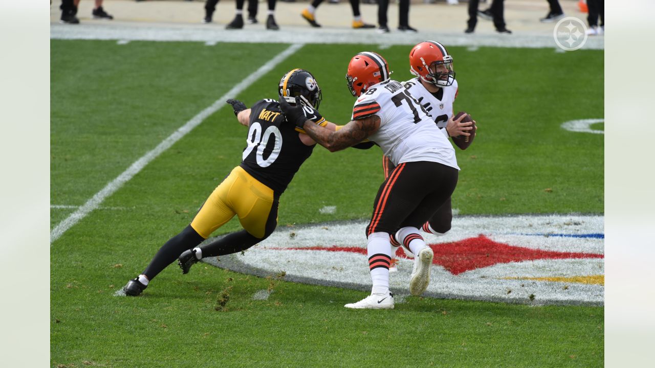 Defense dominates as Steelers defeat the Browns 38-7, improve to 5-0