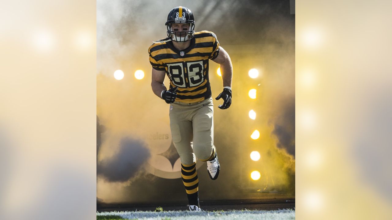 Steelers to retire bumblebee uniforms at the end of 2016