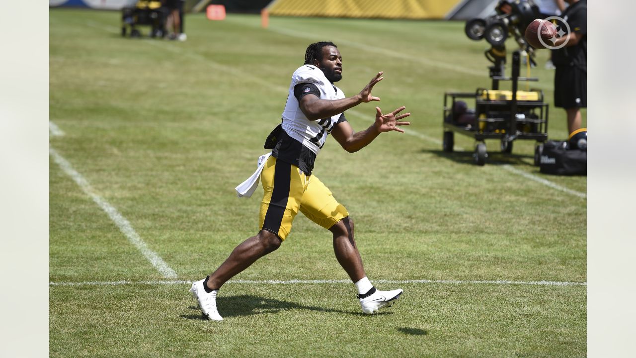 Steelers Training Camp Recap: Najee Harris has an “appetite” for