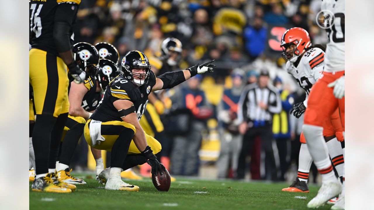 Iconic Rivals Clash in an Instant Classic! (Steelers vs. Browns