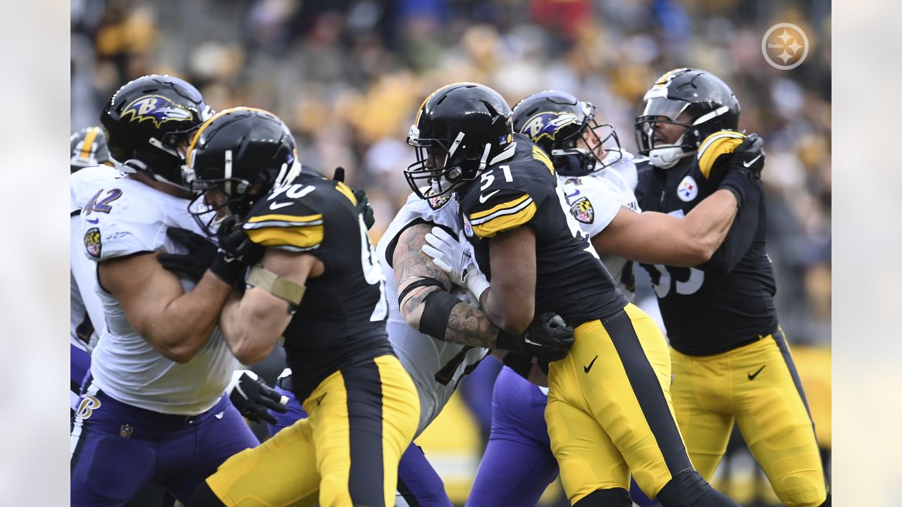 Steelers fall to Ravens, 16-14