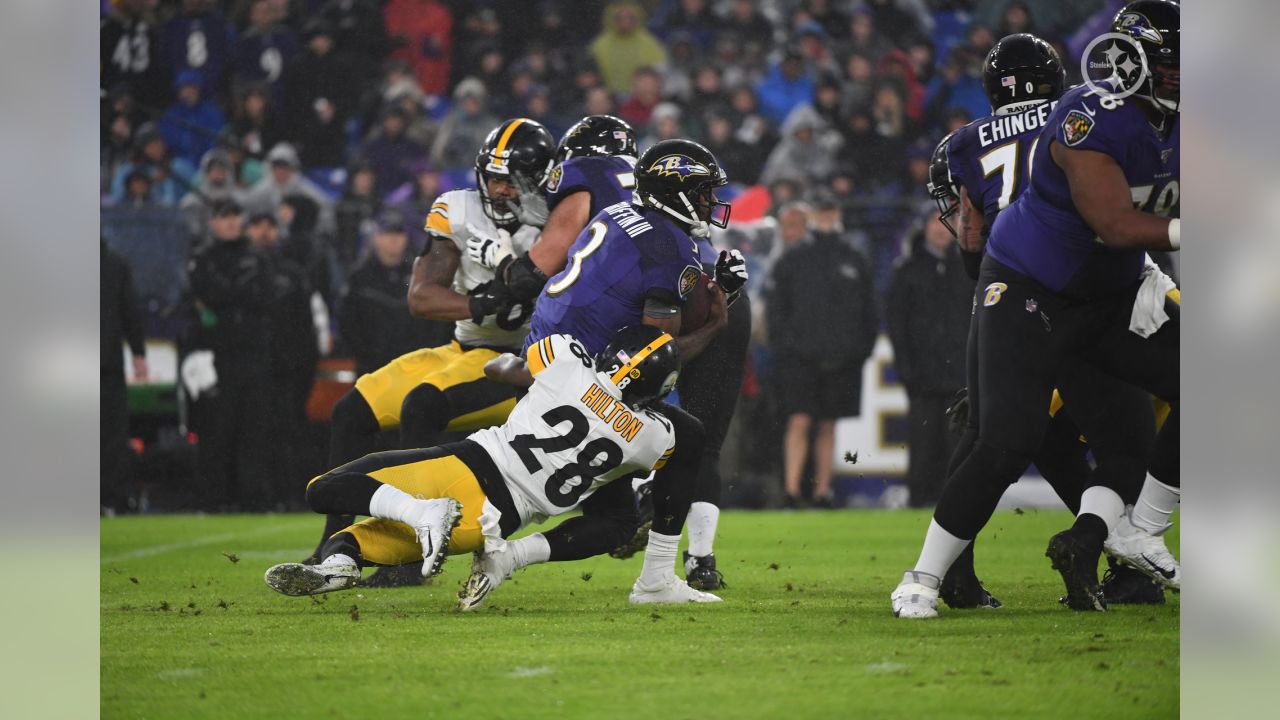 Steelers season ends after falling to Ravens 28-10