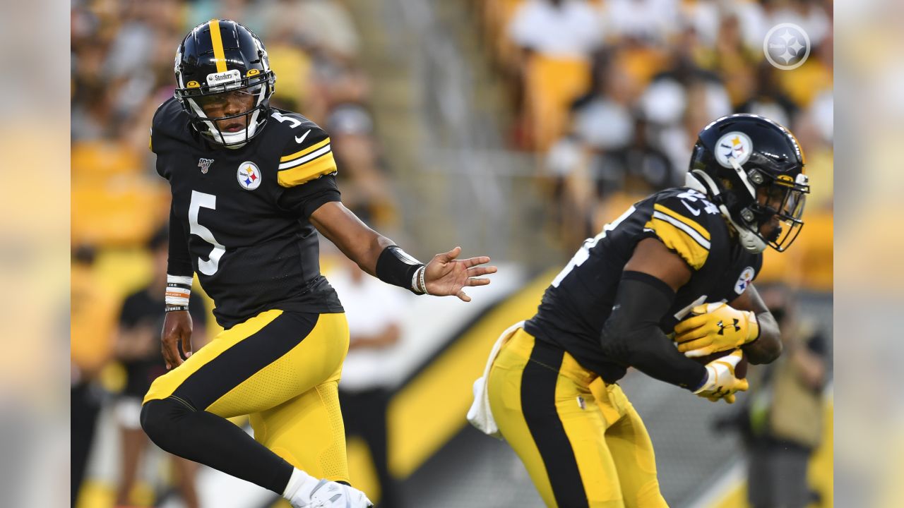 Tampa Bay Buccaneers linebacker Markees Watts (58) runs toward the ball  carrier during an NFL preseason football game against the Pittsburgh  Steelers, Friday, Aug. 11, 2023, in Tampa, Fla. (AP Photo/Peter Joneleit