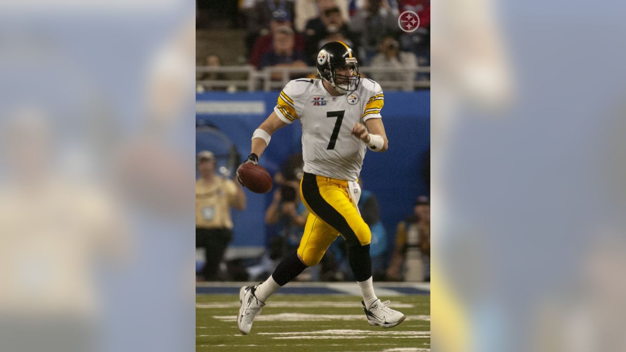 Pittsburgh Steelers running back Jerome Bettis recieves the game ball from  quarterback Ben Roethlisberger after the Pittsburgh Steelers defeat the  Seattle Seahawks 21 to 10 in Super Bowl XL at Ford Field