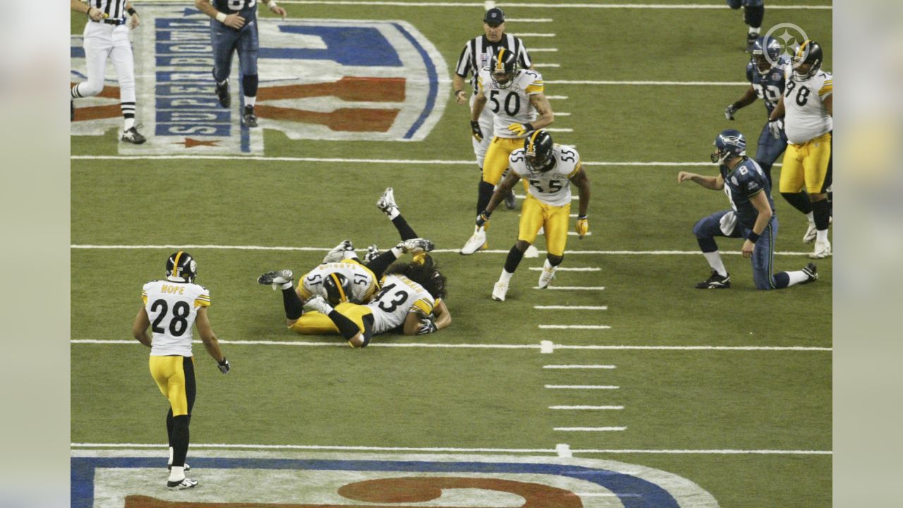 Photo: SEATTLE SEAHAWKS VS. PITTSBURGH STEELERS IN SUPER BOWL XL -  SBP20060205106 