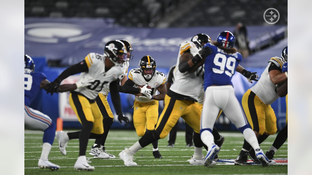 NY Giants lose season opener, 26-16, to Pittsburgh Steelers in