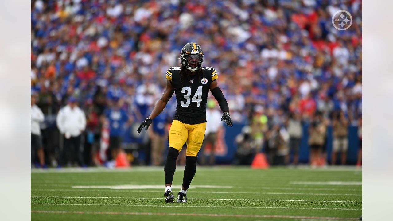 Strong second half lifts Steelers over Bills 23-16 in season opener