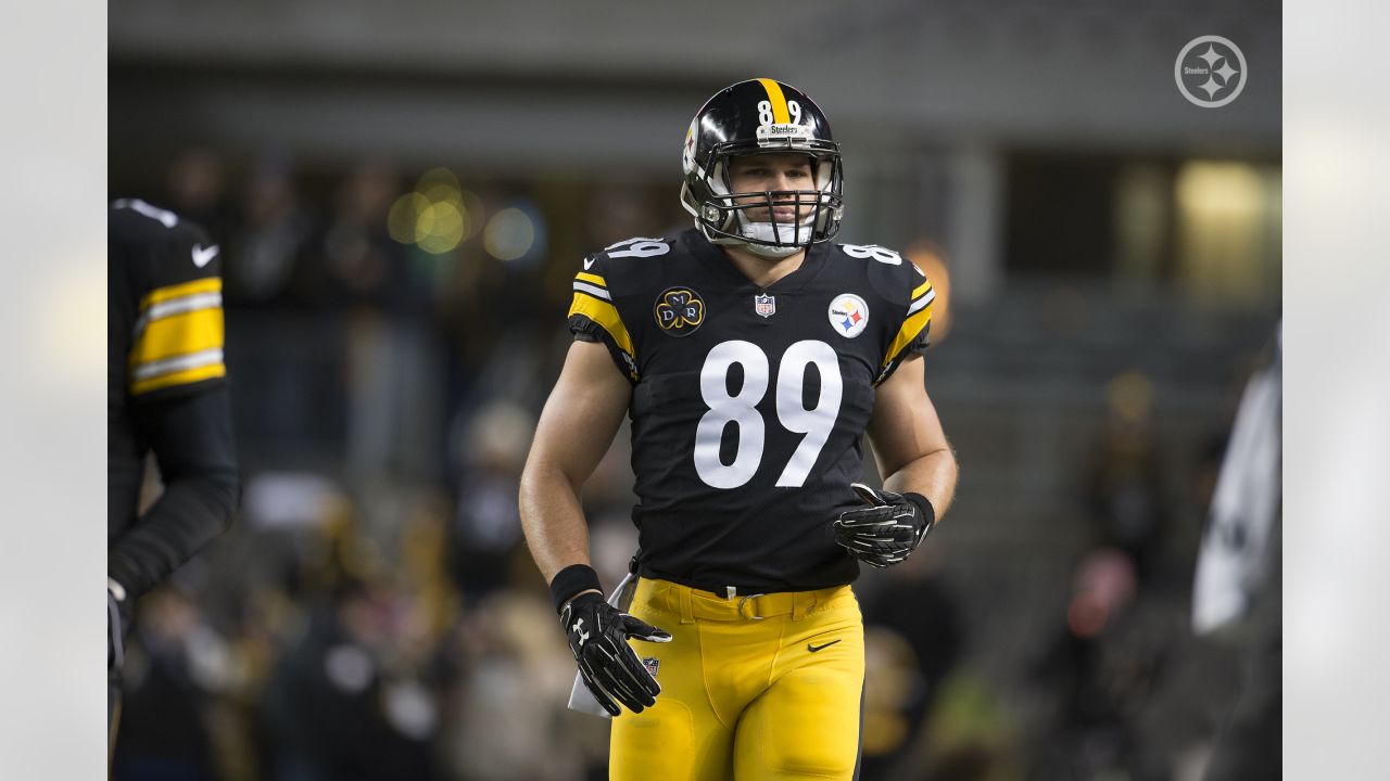 Pittsburgh Steelers tight end Vance McDonald retires on own terms