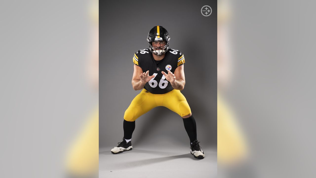 Pittsburgh Steelers on X: RT + like for the chance to win an autographed  @_TJWatt Color Rush jersey 