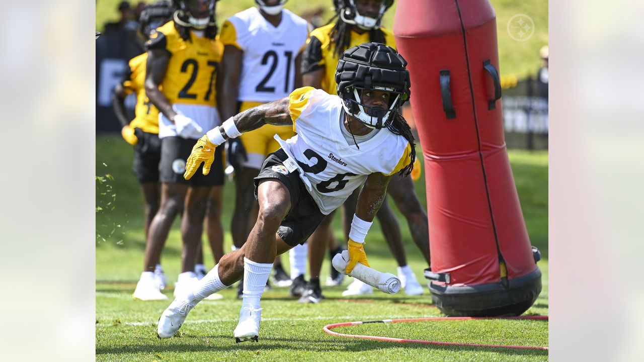 Steelers 7-Shots: Tracking results from everyone's favorite training camp  drill in 2023 - Behind the Steel Curtain