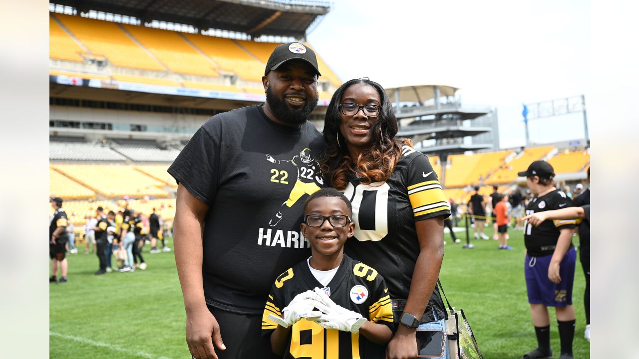 PHOTOS: Steelers 2022 Draft Party