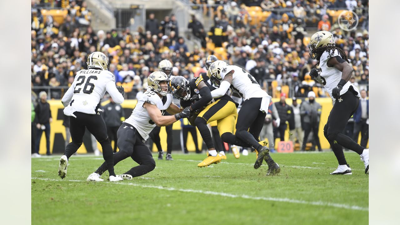 Saints' offense stalls on the road; Steelers win, 20-10