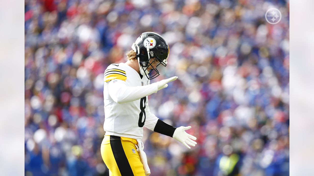 Pickett shows fire, Steelers defense sags in 38-3 loss