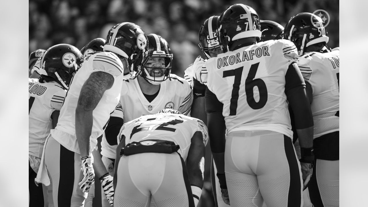 PHOTOS: Monochrome moments - Steelers at Browns