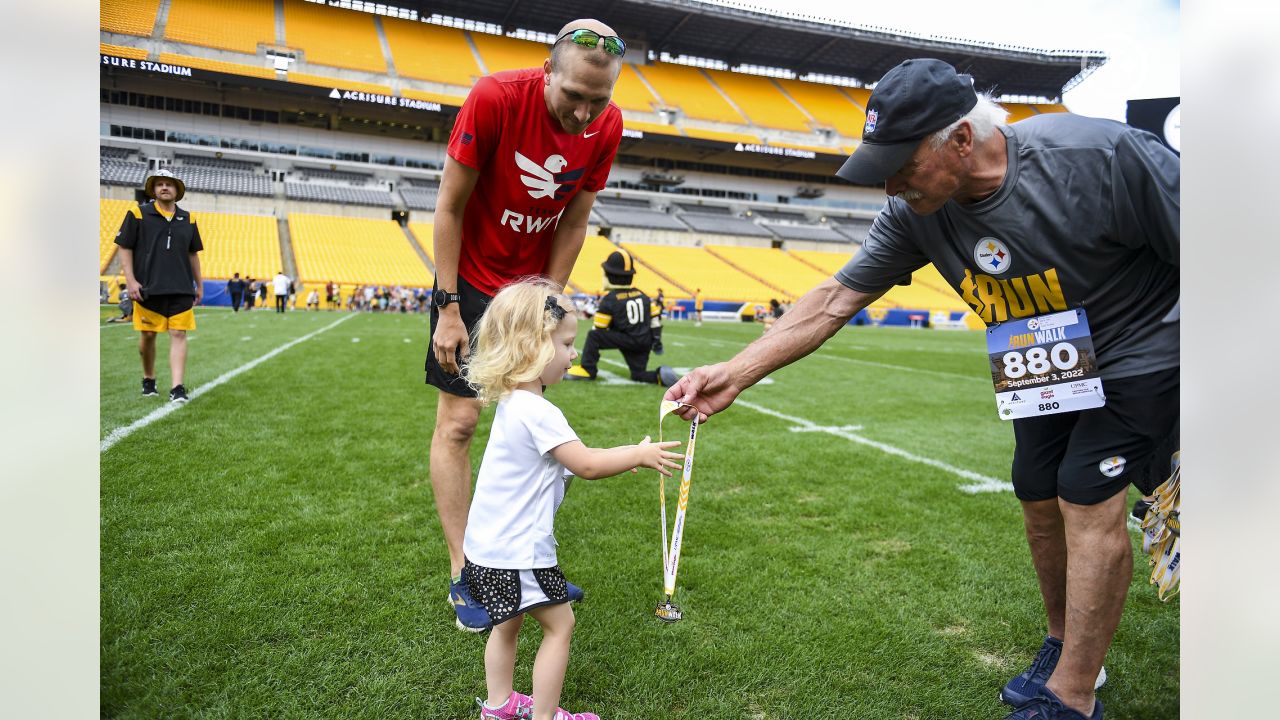 PHOTOS: 2022 Steelers Run and Walk