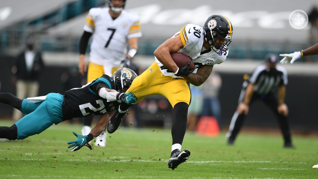 Steelers Improve to 3-1 with Home Win Over the Jaguars in NFC Action