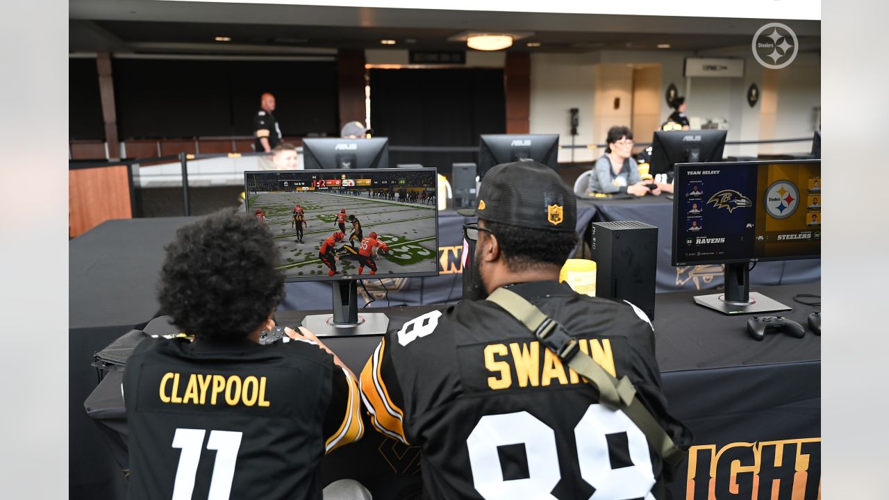 PHOTOS: Steelers 2022 Draft Party