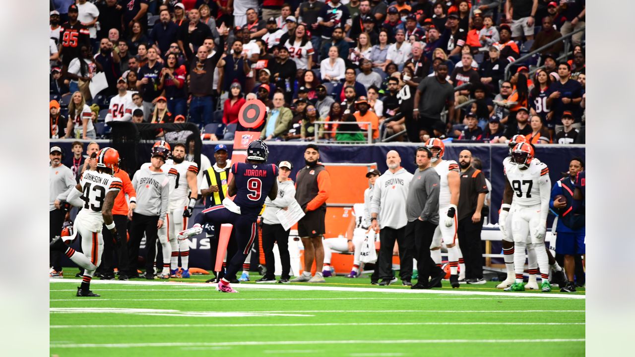 Live Game Updates: Houston Texans Fall To Browns 27-14 - Sports Illustrated  Houston Texans News, Analysis and More