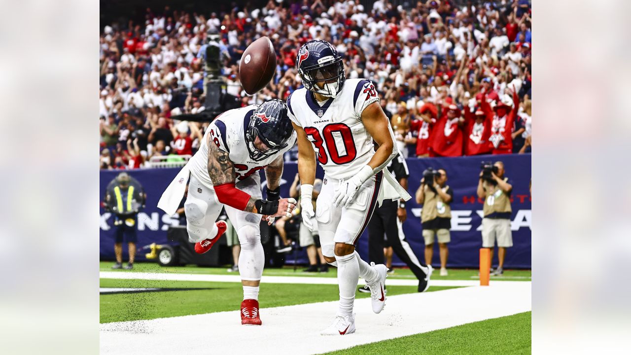 Houston Texans' Tytus Howard Returns To Practice Ahead Of Season Opener vs.  Ravens - Sports Illustrated Houston Texans News, Analysis and More