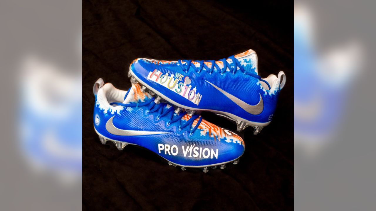 What Pros Wear: DeAndre Hopkins' Nike Vapor Untouchable Pro 1 Cleats - What  Pros Wear