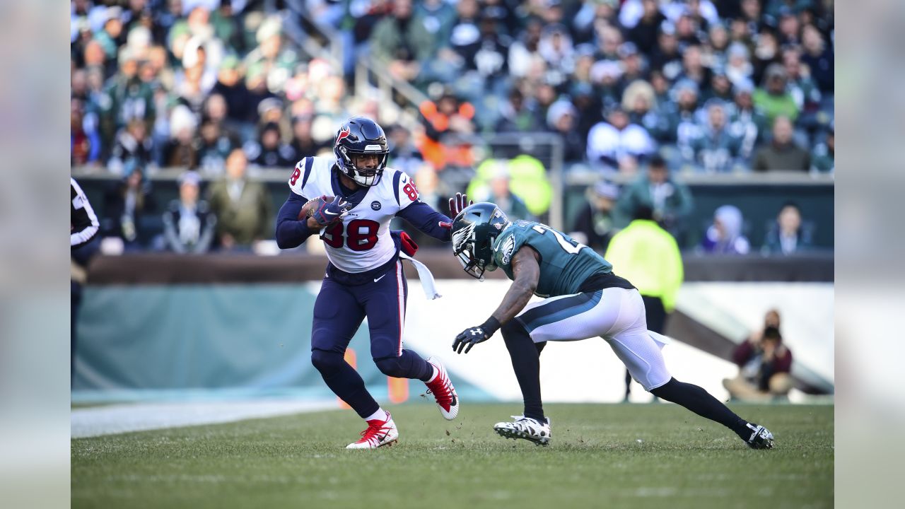 15 observations from Texans vs. Eagles