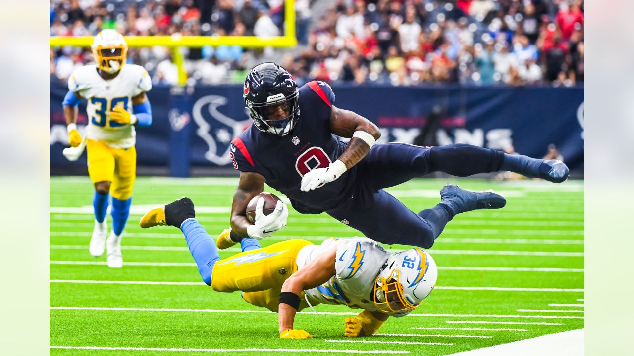 Texans run past Chargers 41-29, ding LA's playoff hopes